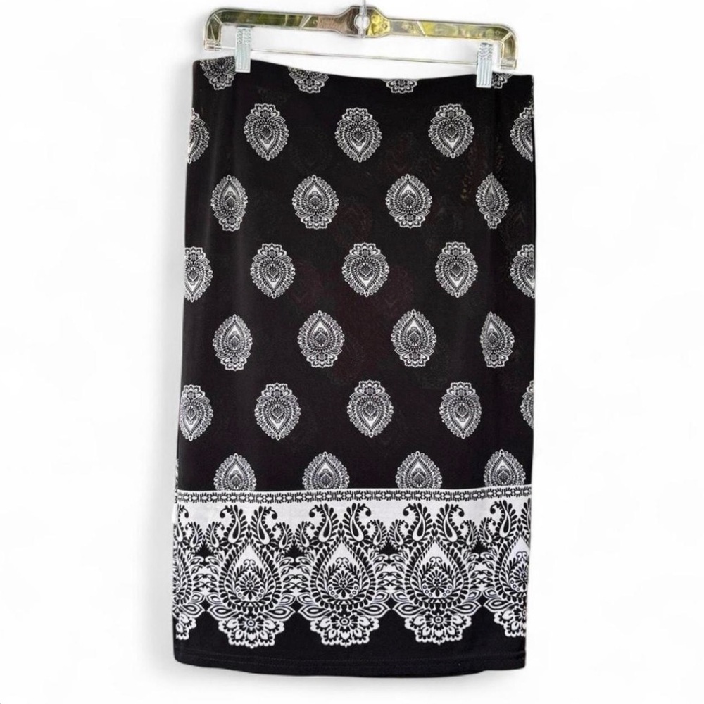 Contenta Black & White Print Pull On Pencil Skirt – Size L